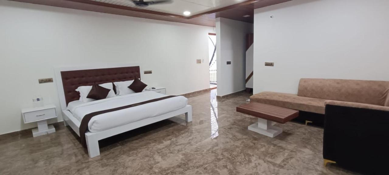 Kcr Resorts & Convention Maisaram Exterior foto